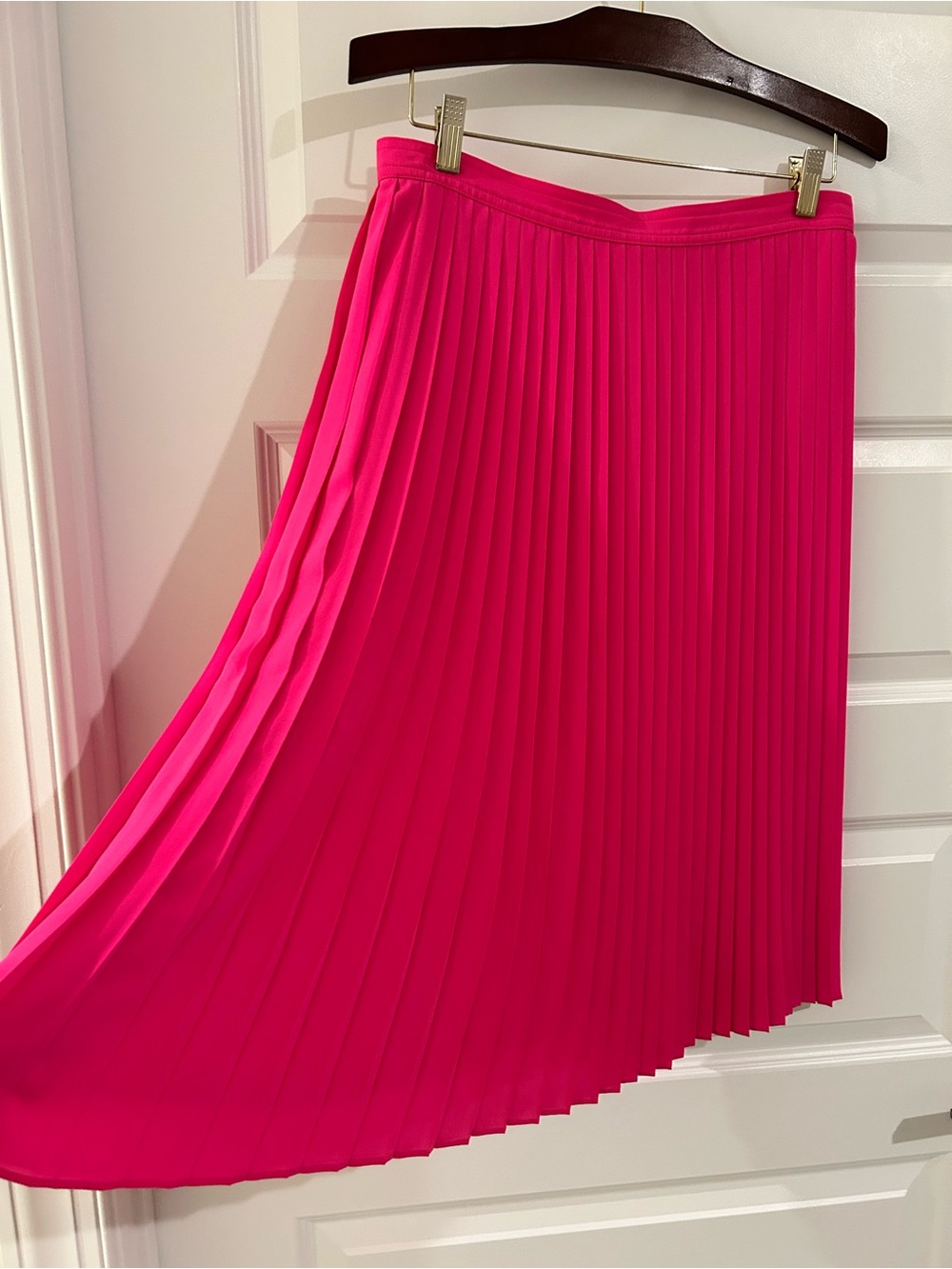 J Crew Pleated Skirt Hot Pink Size 8